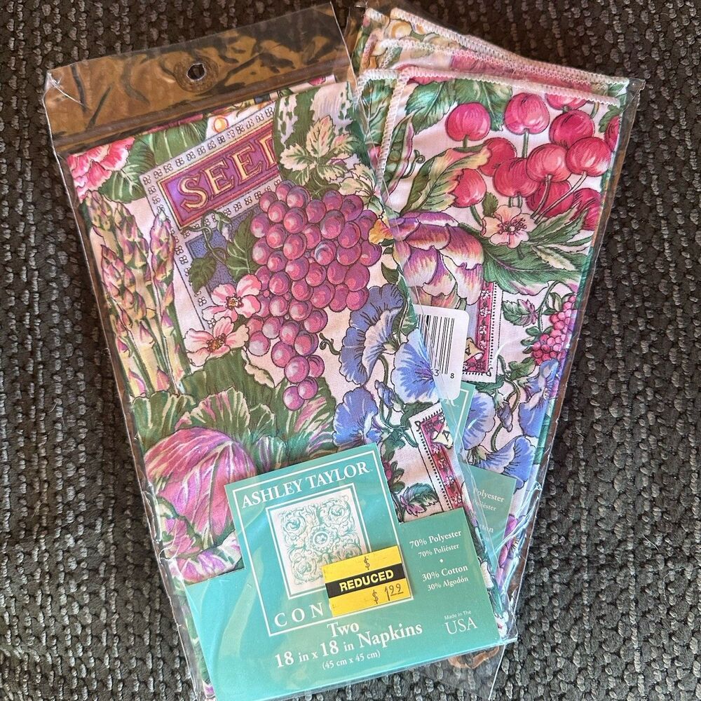 Vintage Ashley Taylor Cloth Napkins Lot Of 4 Fruit Seed Packet Print USA NIP
